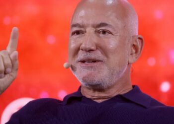 Jeff Bezos says a 3-day workweek and more single-income households are on the way thanks to AI: ‘It’s going to be difficult to hire people’