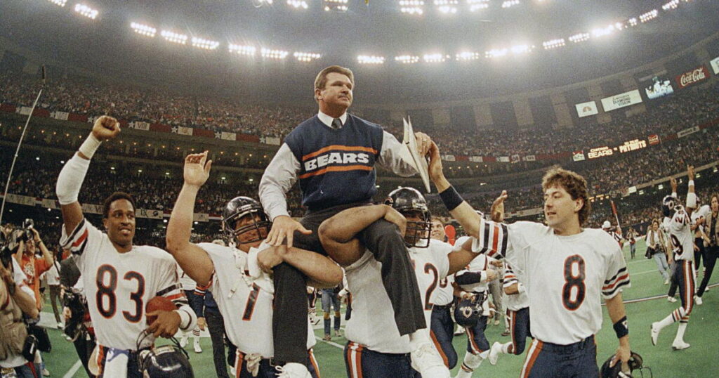 Mike Ditka, legendary coach of 1985 Chicago Bears and first tight end inducted into Hall of Fame, dies