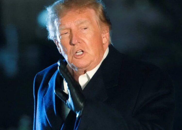 Overlooked Trump hint ‘should be a wake-up call’ as midterms fast approach: legal expert