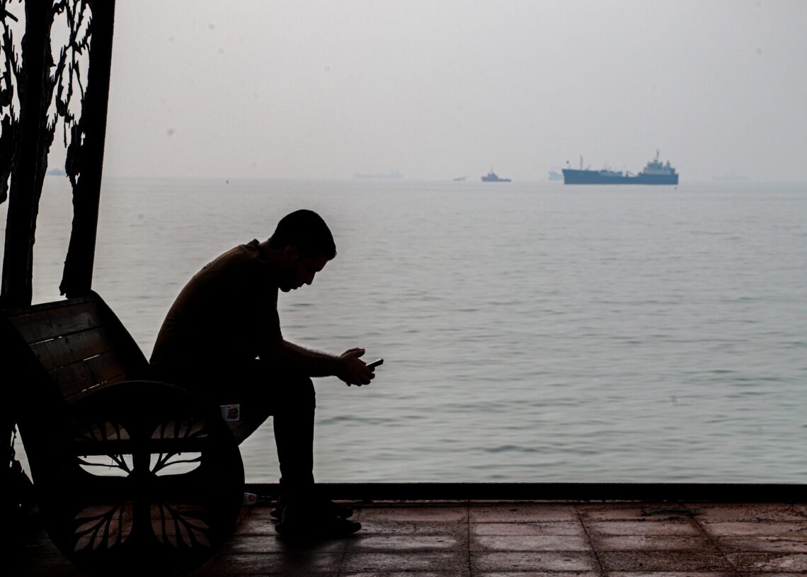 The U.S. can’t win in Iran until Trump makes a decision