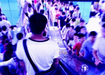 Chinese High-Speed Rail Station Breaks World Record, Serving One Million Riders in a Single Day