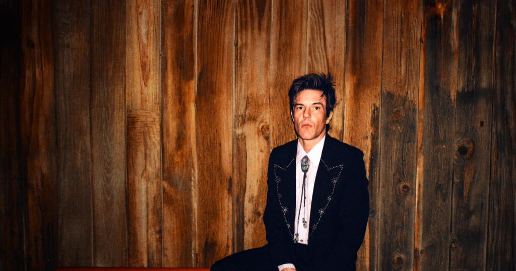 Brandon Flowers has no plans to open a bar in Nashville