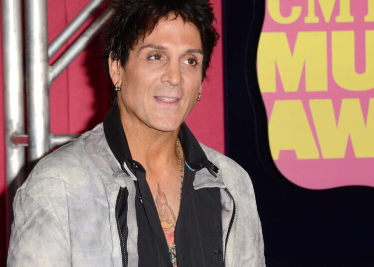 Journey drummer Deen Castronovo suffers medical emergency during Tulsa concert