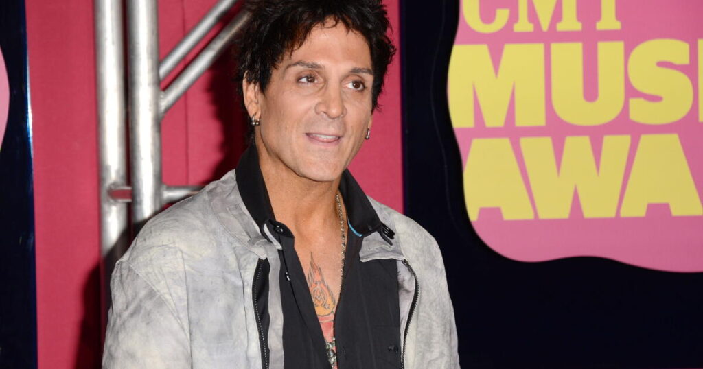 Journey drummer Deen Castronovo suffers medical emergency during Tulsa concert