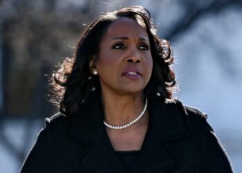 Trump Announces White House Inquiry Into Fed Governor Cook