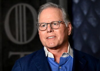 Ex-Warner Bros. CEO pockets $600 million in sale to Paramount