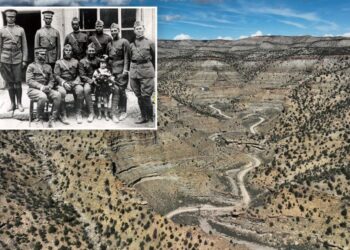 US sued by conservation groups over plan to blast Utah canyon walls to build highway