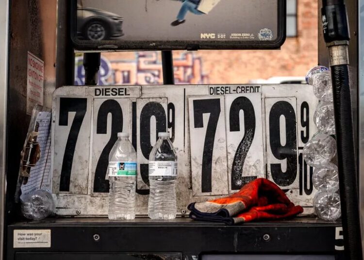 Trump Says He Will Import Russian Diesel Fuel Amid High Prices