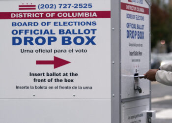 Troops loitering near ballot box were not guarding it, National Guard says