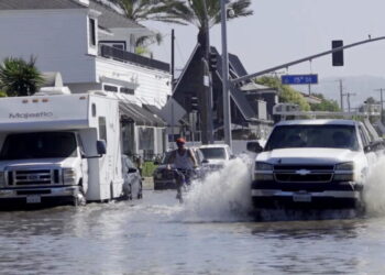 Newport Beach, other coastal spots hit by flooding: ‘We’re preparing for more damage’