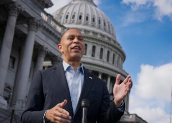 Cook moves 18 more House races toward the left