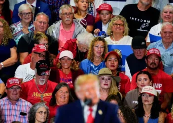 Republican voter unloads on C-SPAN by declaring ‘Trump needs to go to jail’: analyst