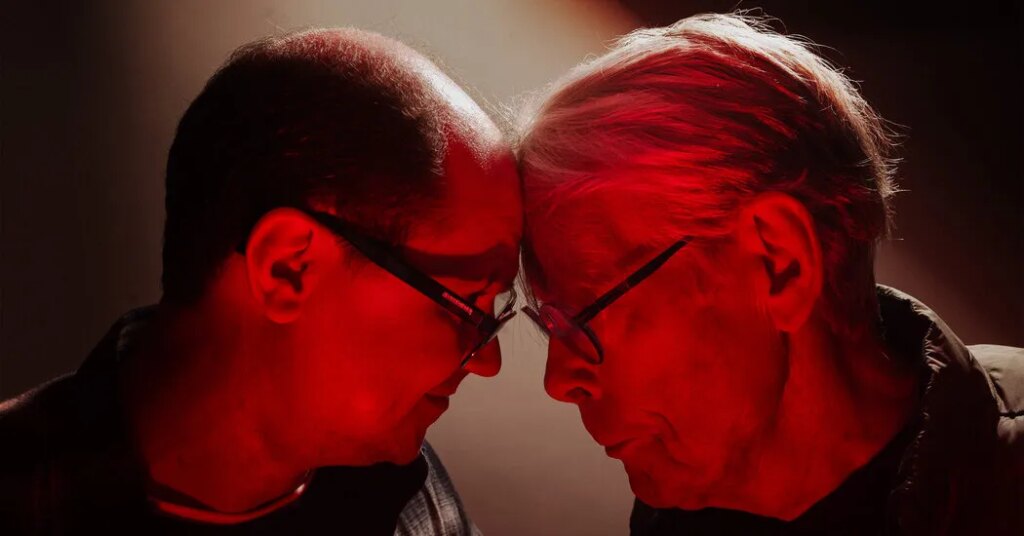 Stephen King and His ‘King Whisperer’ Resurrect ‘Carrie’