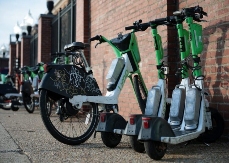 After string of crimes, e-bikes and scooters come under scrutiny in D.C.