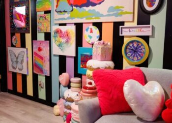 Gen Z is rejecting millennial beige and embracing the colorful ‘dopamine decor’ trend. Designers say it’s a coping mechanism