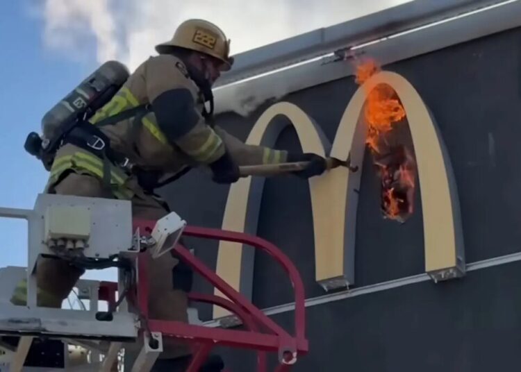 Dramatic moment SoCal McDonald’s bursts into flames as smoke pours from restaurant’s indoor playground
