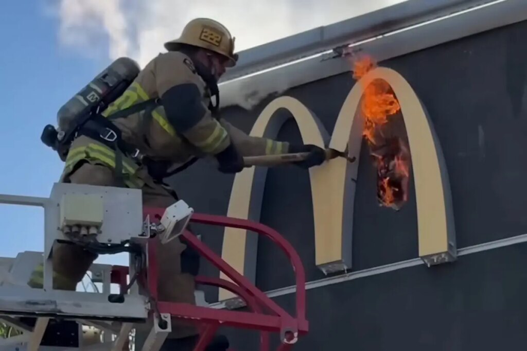 Dramatic moment SoCal McDonald’s bursts into flames as smoke pours from restaurant’s indoor playground