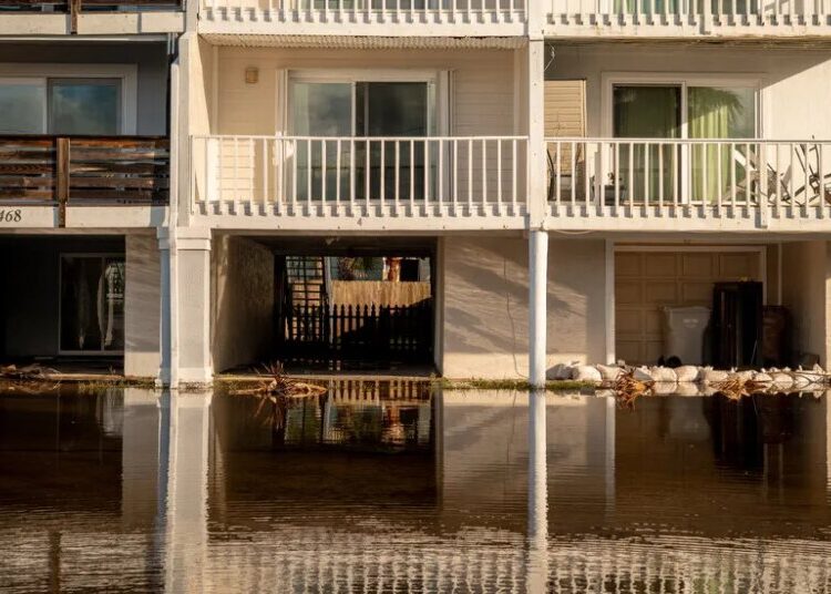 Along Florida’s Gulf Coast, Residents Breathe Easier After Hurricane Isaias Passes