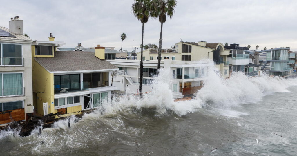 Tropical Storm Rachel’s surf drives out Long Beach residents, shuts Newport Beach beaches