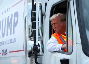Autoworkers rebuke Trump after overwhelmingly electing president’s foe