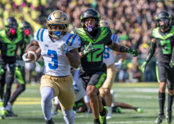UCLA proves its a playoff contender in thrilling win over Oregon to remain unbeaten