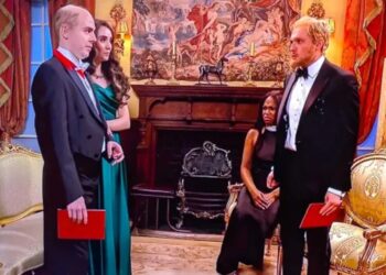 Prince Harry and Prince William face off in ‘SNL UK’ cold open as brotherly feud continues