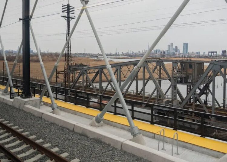 NJ Transit Riders Brace for 5 Weeks of Portal Bridge Disruptions
