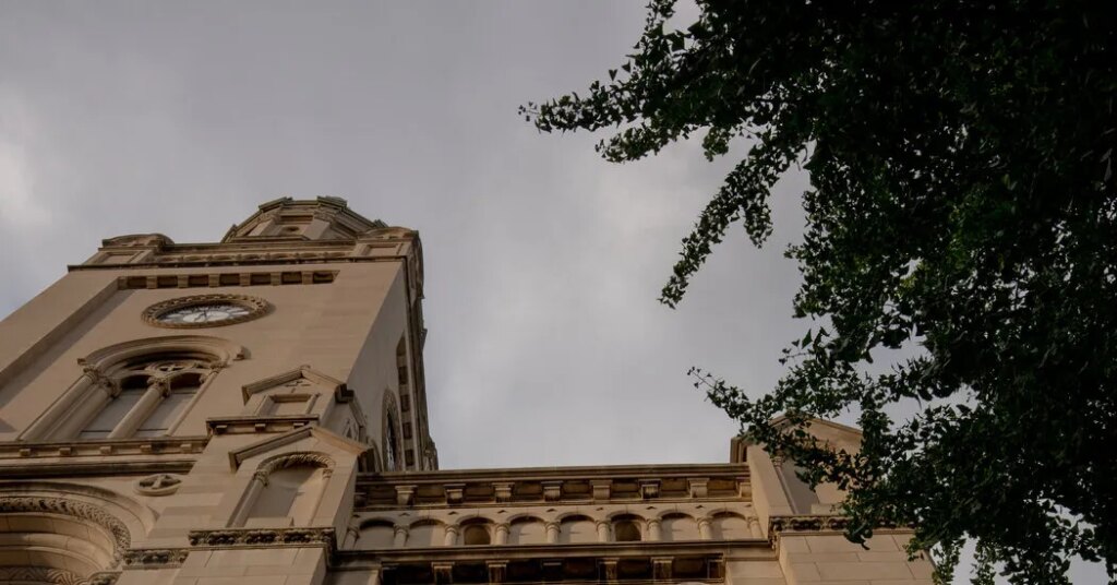 Lower East Side Parishioners Mourn Loss of ‘Spiritual Home’