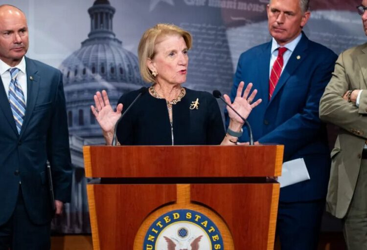 The new energy permitting bill to feed the AI boom unites fossil fuels and clean power while dividing green energy and environmentalists