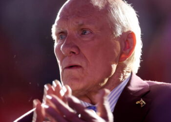 Terry Bradshaw opens up about depression, divorce and the coach who never believed in him