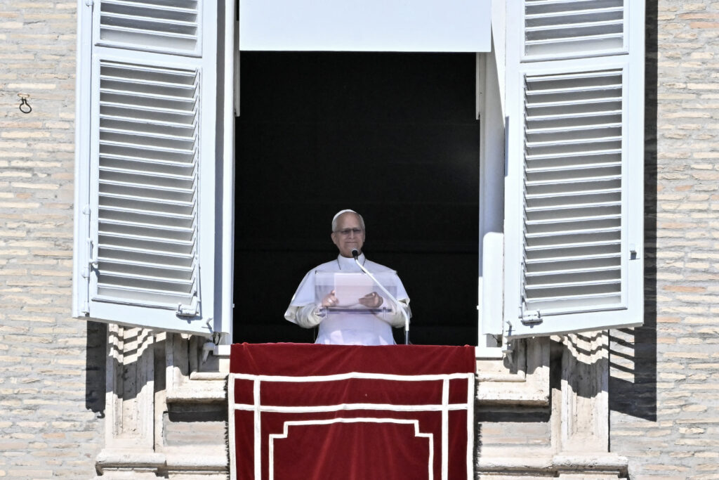 Pope will have surgery to remove nodule from his lung, Vatican says