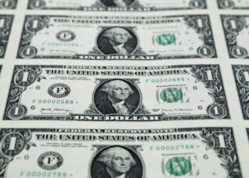 How do you teach children to handle money?