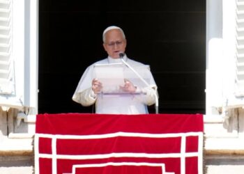 Pope Leo Will Have Surgery to Remove Growth on Lung