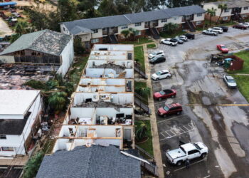 Some in Florida and Alabama without power as Isaias brings rain to Appalachians and mid-Atlantic