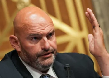 ‘Like arguing with a toddler’: Insiders say life with estranged senator is ‘soul-crushing’