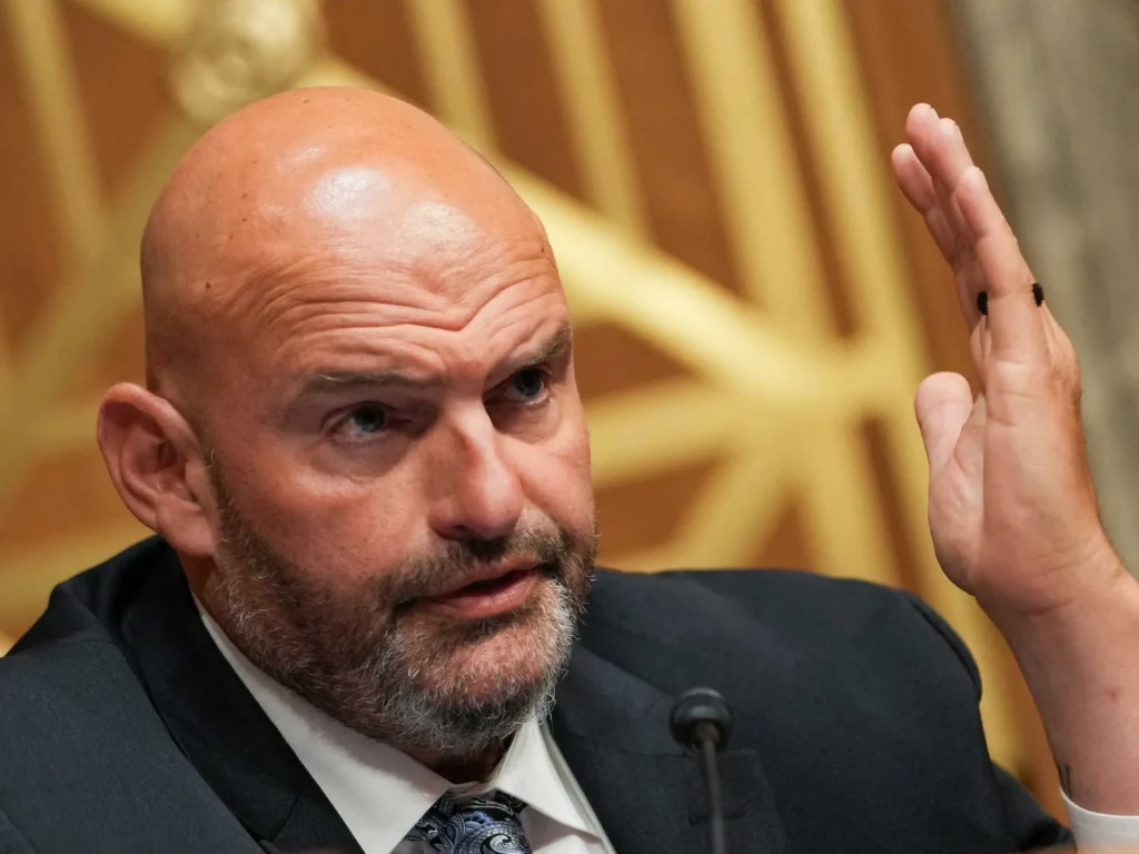 ‘Like arguing with a toddler’: Insiders say life with estranged senator is ‘soul-crushing’