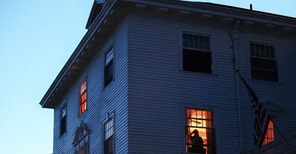 5 Horror Movie Locations to Get You in the Halloween Spirit