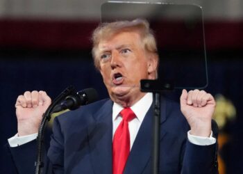GOP candidates privately point fingers at Trump as his super PAC cuts losing races loose