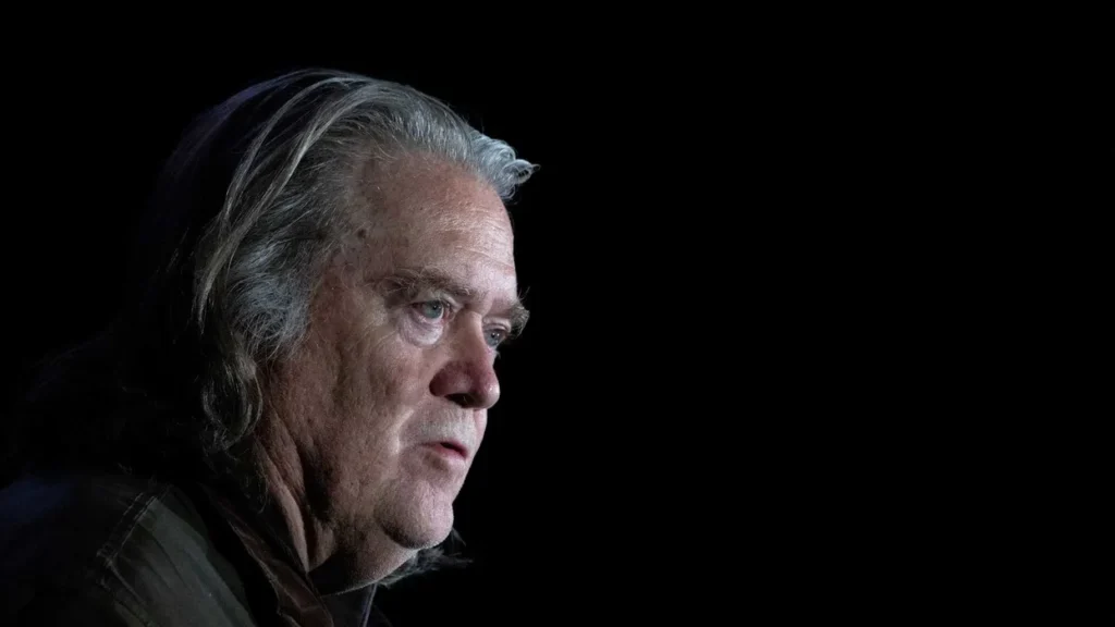 Legendary broadcaster corners Steve Bannon on Trump’s decline: ‘I see what he looks like’