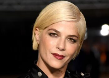 Selma Blair Hospitalized, Taken Into Custody After Violent Mid-Air ‘Medical Emergency’
