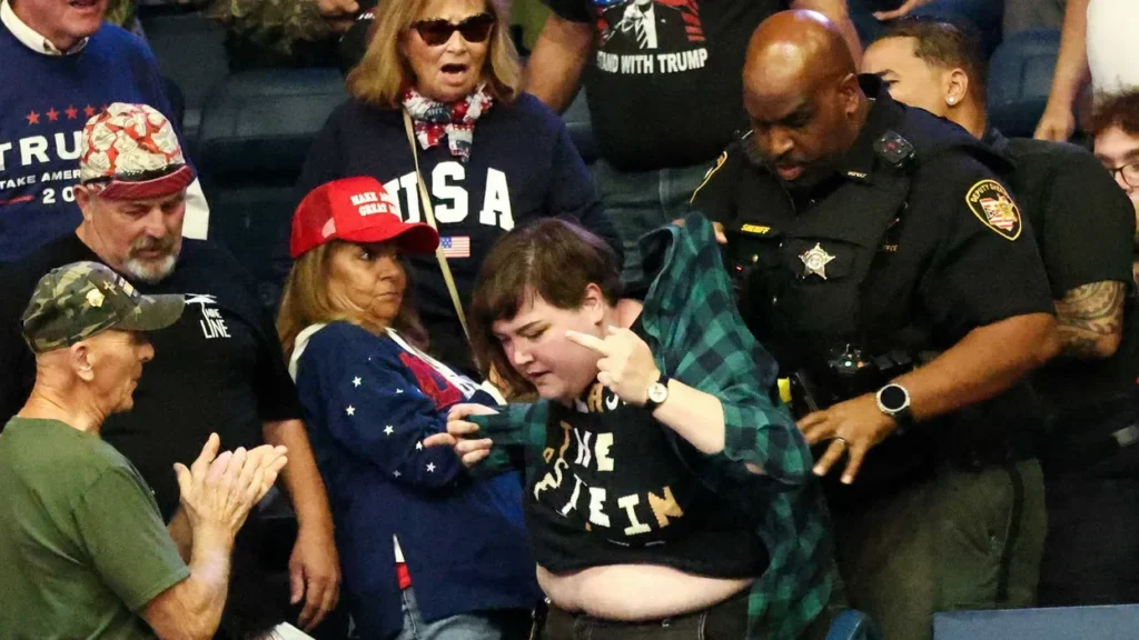 Trump lashes out at protester disrupting Ohio rally: ‘They’re scum!’