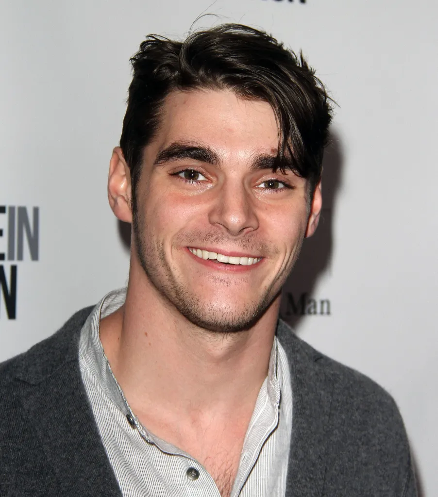 Portrait of actor RJ Mitte smiling.