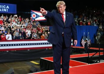 Trump, Playing Defense in Ohio, Tries to Shore Up Republicans in Tough Races