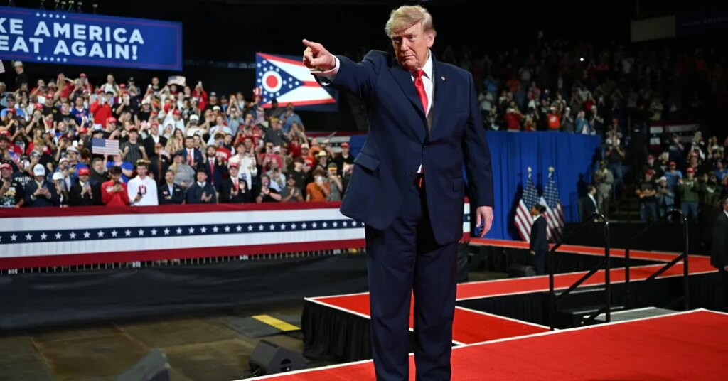 Trump, Playing Defense in Ohio, Tries to Shore Up Republicans in Tough Races