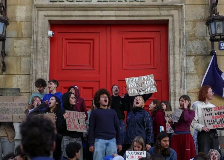 Macron Dreamed of Reviving France, but His Term Is Ending in Crisis