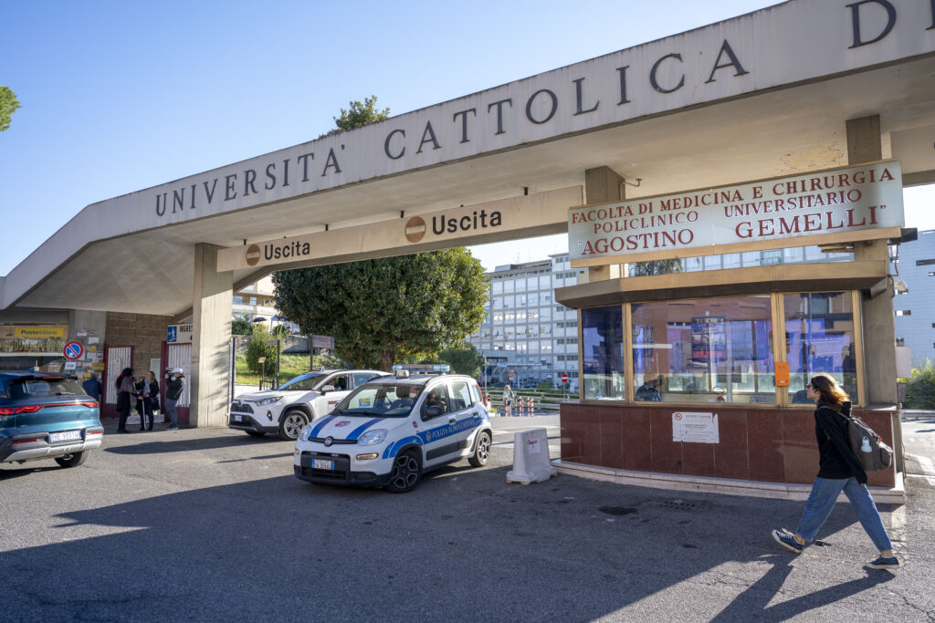 Pope Leo enters hospital for surgery on lung nodule