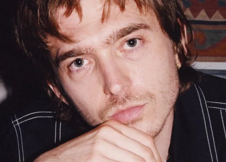 Austin Abrams Is Pretty Chill, Actually