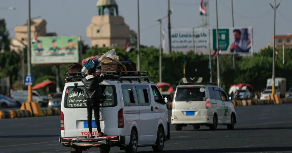 Saudi Arabia and Yemen’s Houthis Trade Threats to Hit Oil Facilities