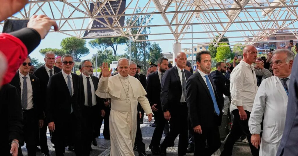 Pope Leo Undergoes Successful Surgery to Remove Lung Nodule, Vatican Says