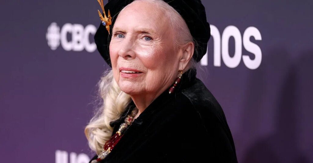 Joni Mitchell Is Now an American, After 60 Years of Living in the U.S.